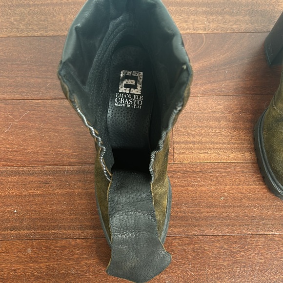 Emanuele Crasto suede zip booties | khaki - Picture 10 of 13